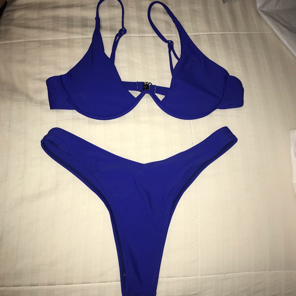 Blue bikini
